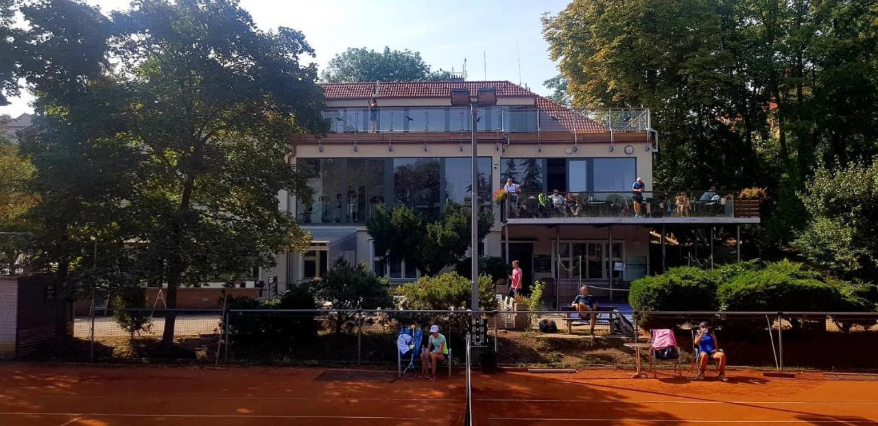 Sport Pension Cibulka Praga Esterno foto